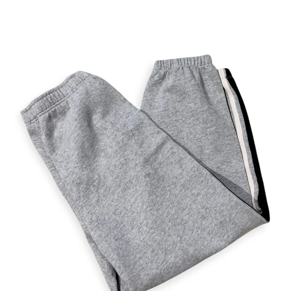 PINK Victoria's Secret Gray Joggers Black and White Stripes - Picture 2 of 11